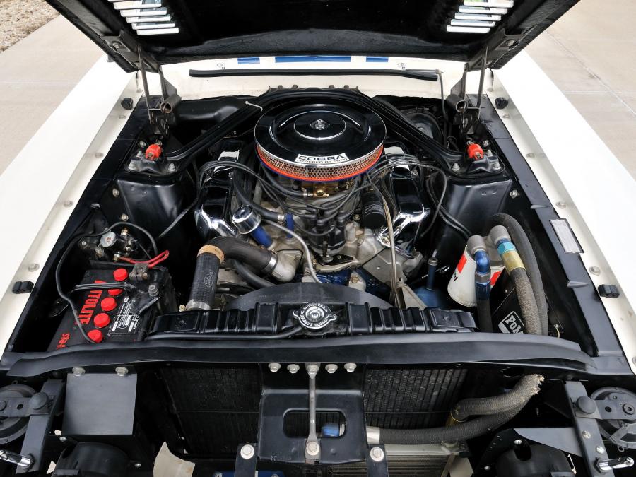 Моторный отсек Shelby GT500 Super Snake 1967 года  (фото 47 из 52)
